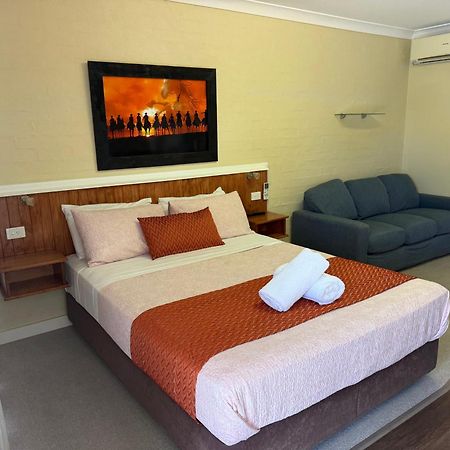 Winchester Motel Moree Dış mekan fotoğraf