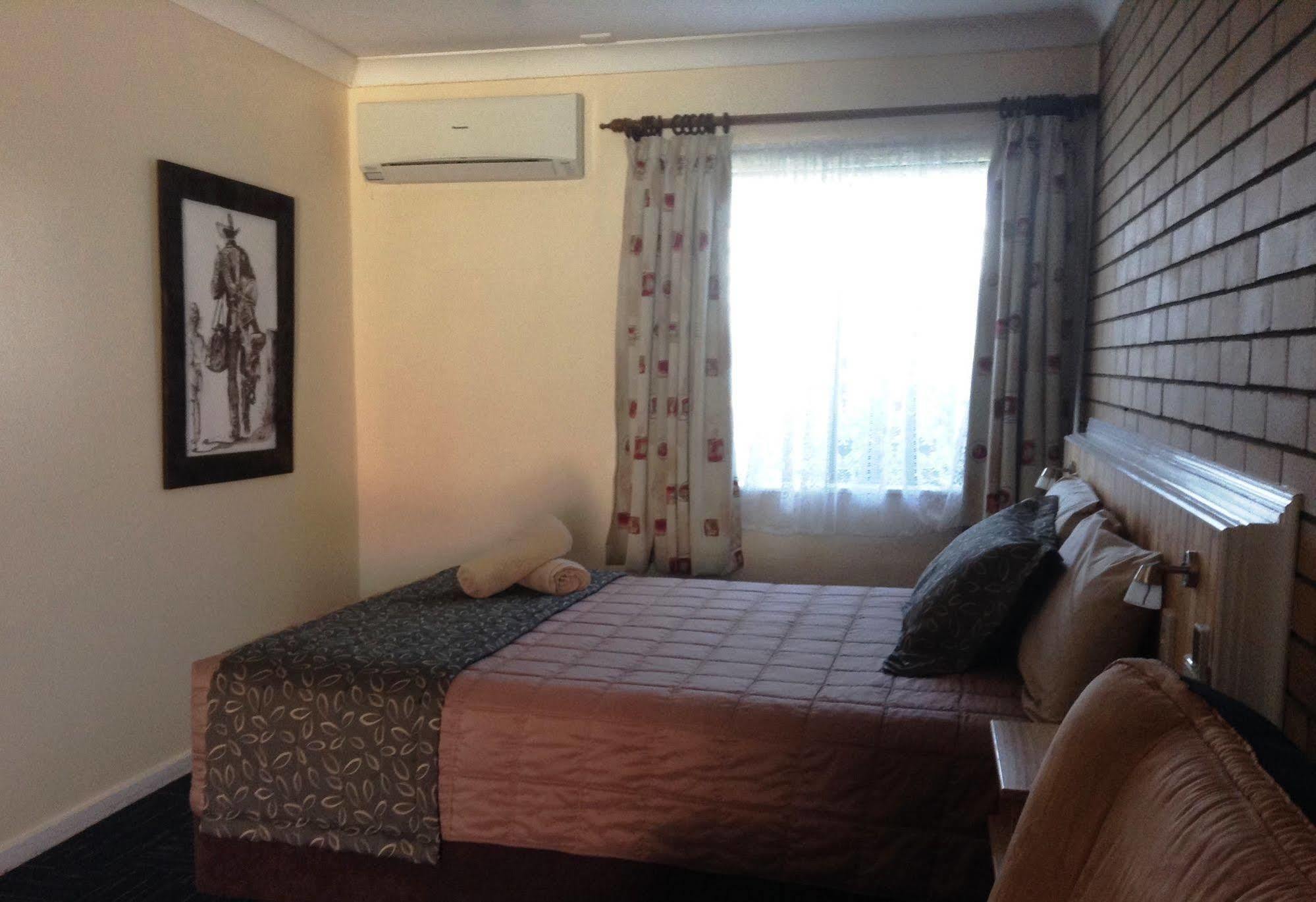 Winchester Motel Moree Dış mekan fotoğraf